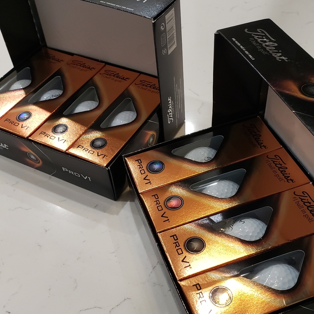 Titleist ProV1's (12) Boxed Set tournament Promo Packs